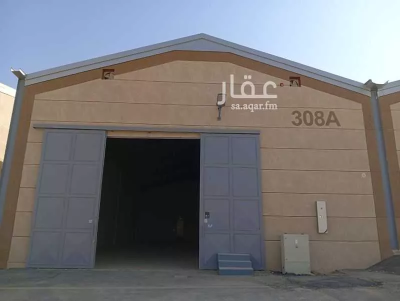 مستودع 1200 م² في المصانع 27