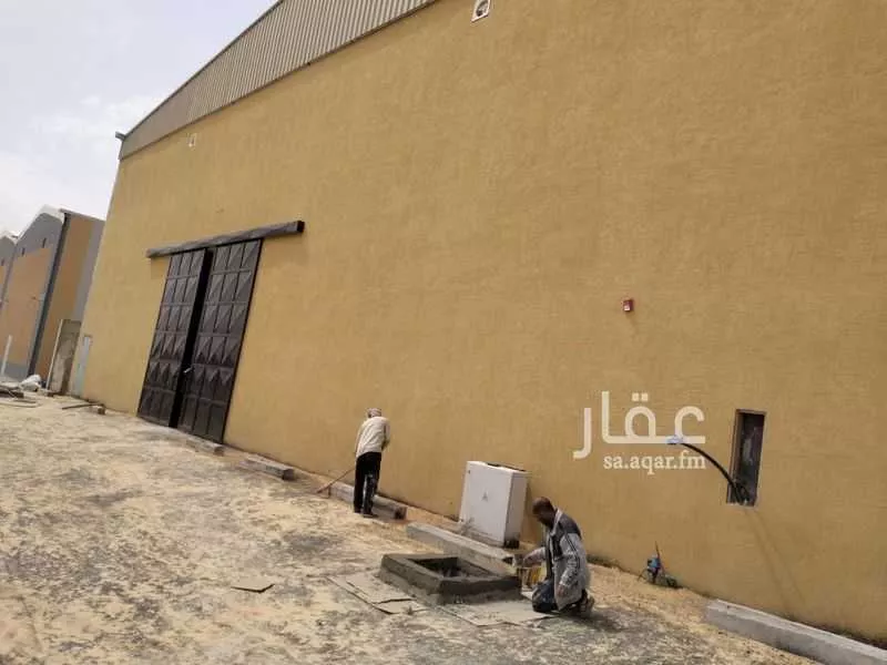 1921 sqm warehouse in Taibah 4