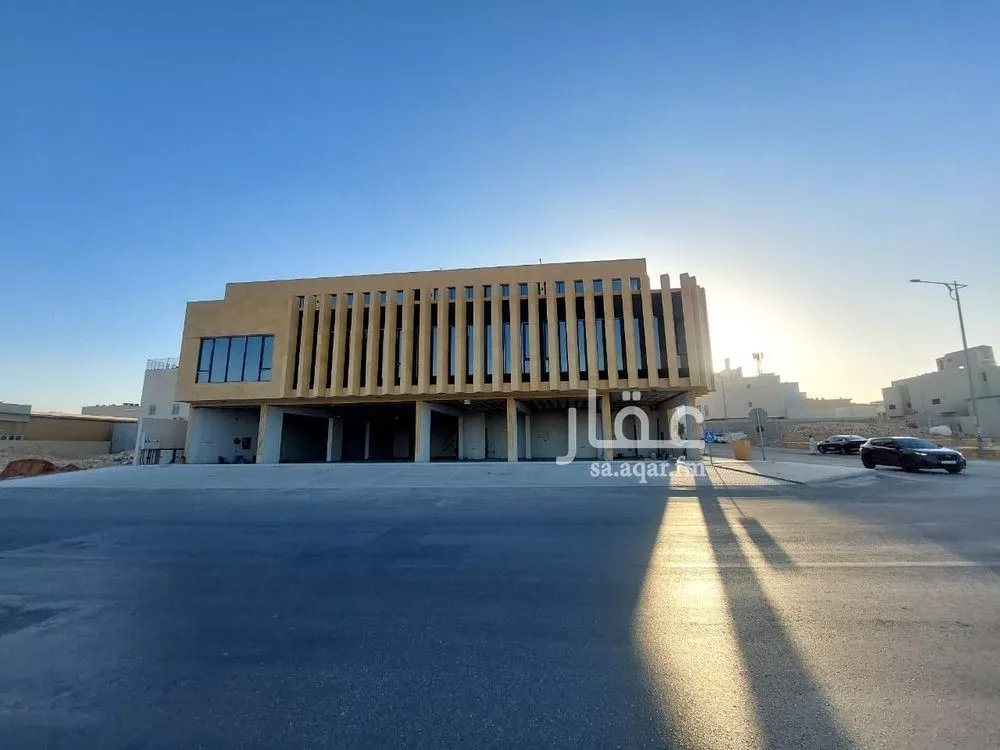 عمارة 935 م² في النرجس 6