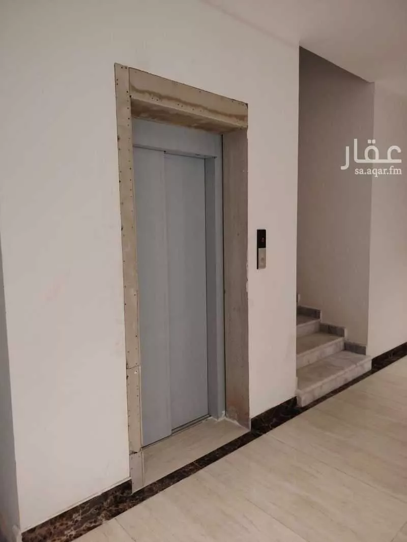 عمارة 2000 م² في النهضة 15