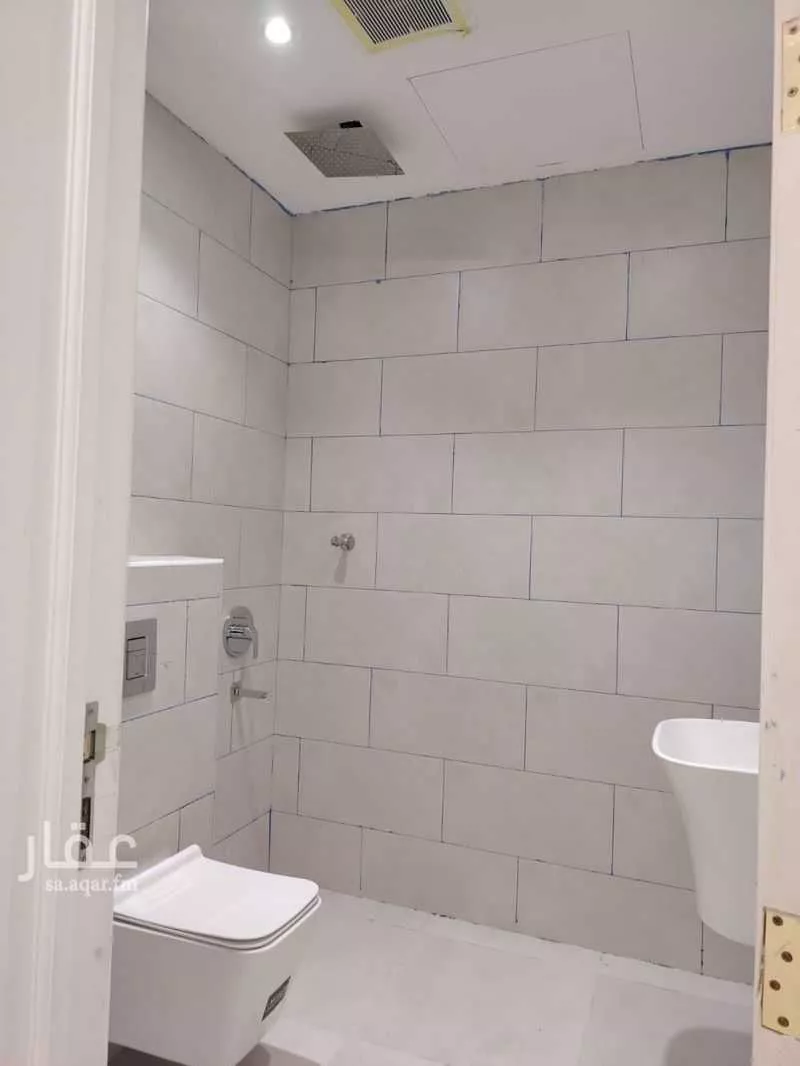 عمارة 2000 م² في النهضة 9