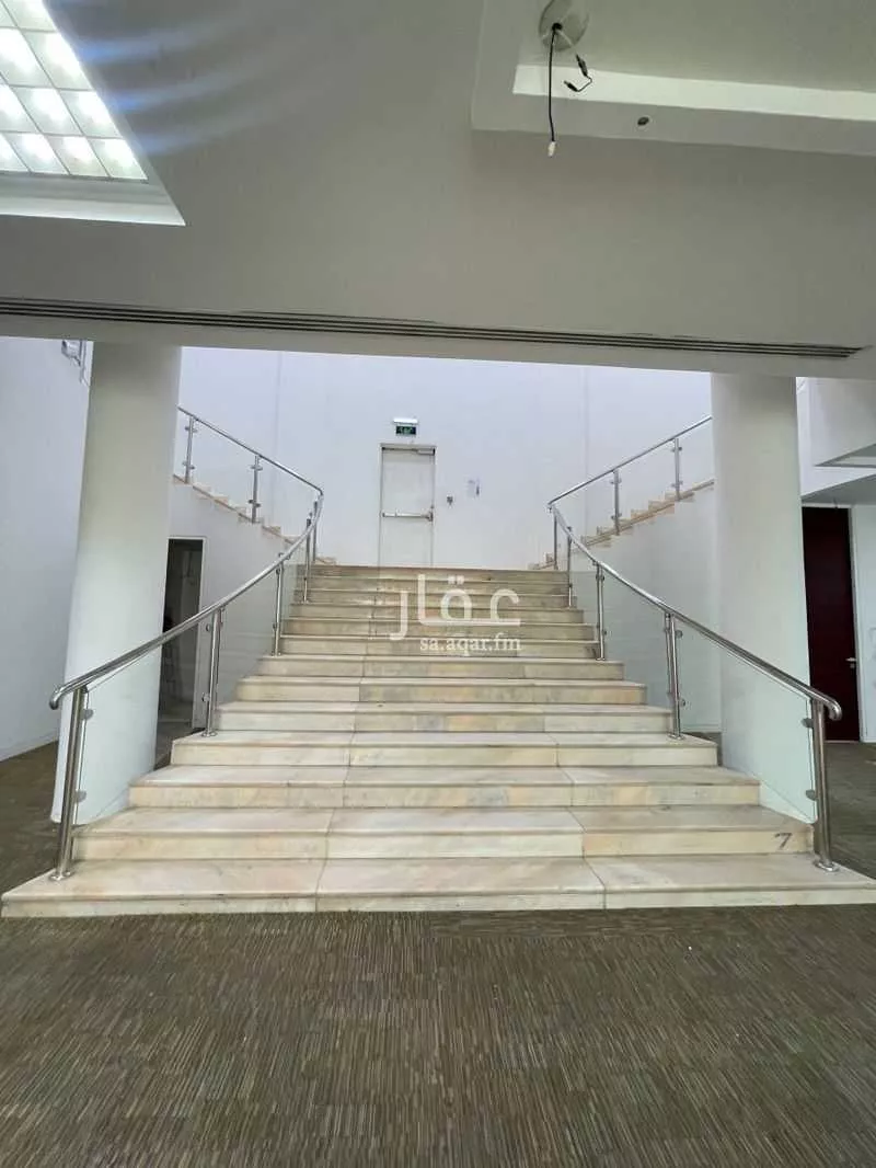 1430 sqm building in An Nafal 2