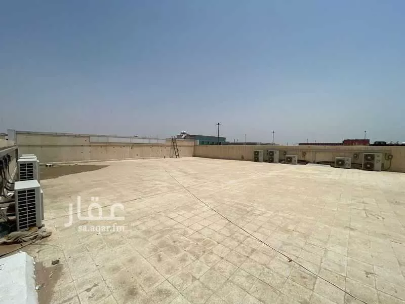 1430 sqm building in An Nafal 12