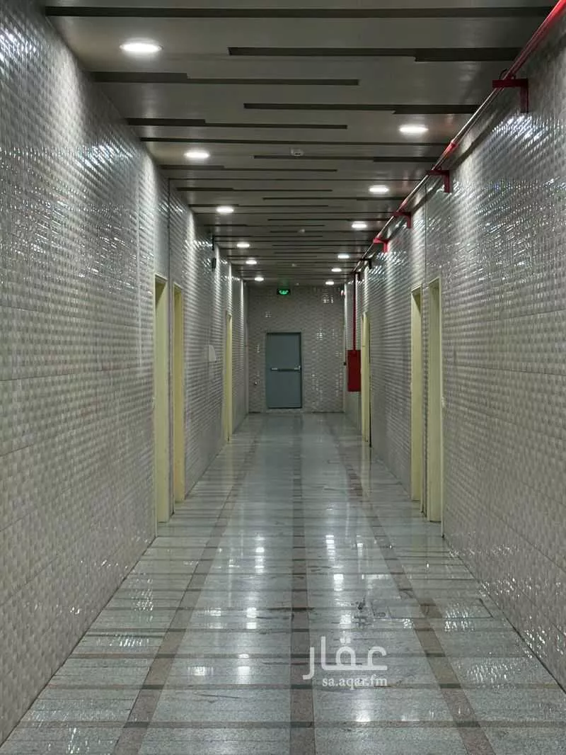 4050 sqm building in Al Sulay 2