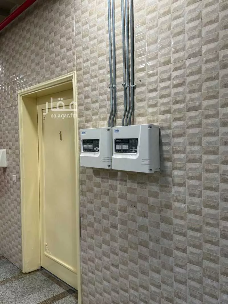 4050 sqm building in Al Sulay 3