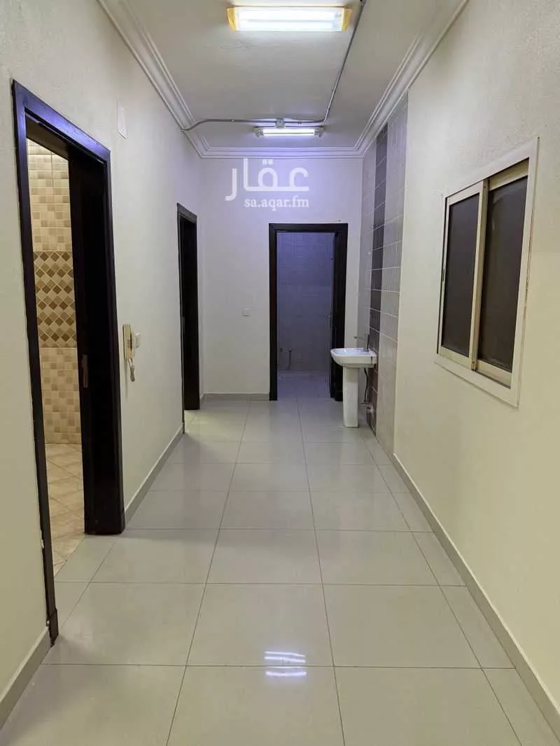 4050 sqm building in Al Sulay 5