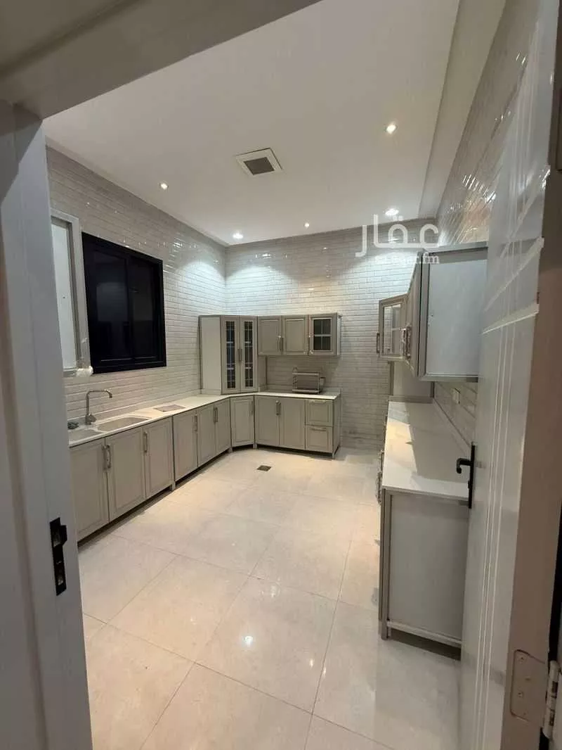 12 bedroom building in Tuwaiq, Riyadh 5