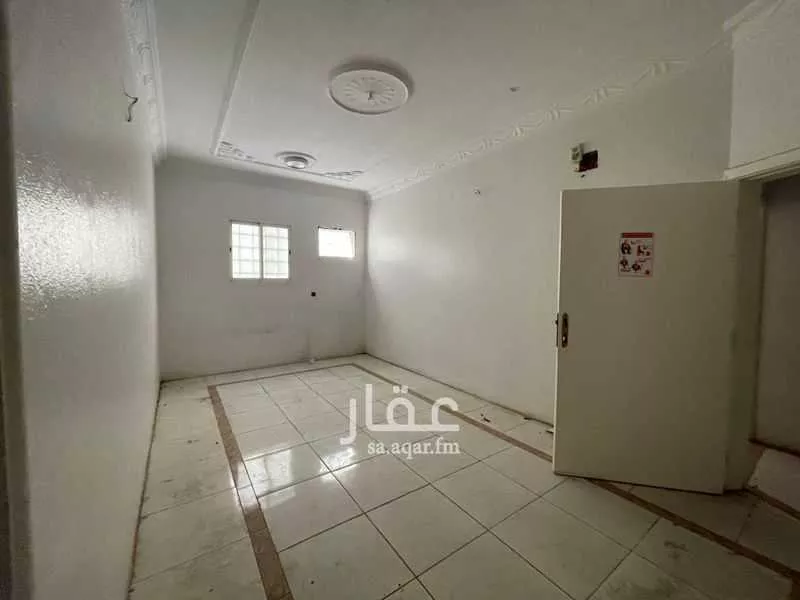 عمارة 2520 م² في بدر 14