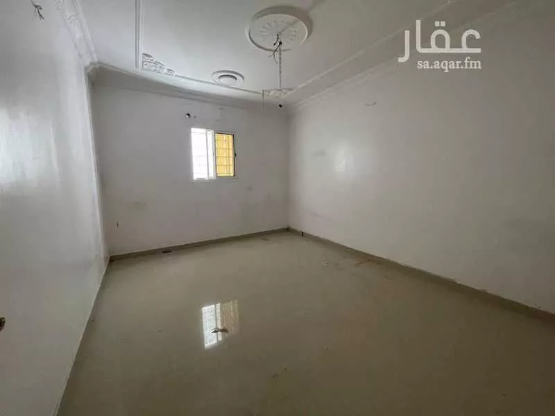 عمارة 2520 م² في بدر 10