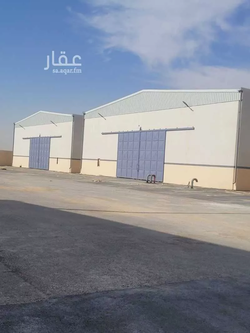 900 sqm warehouse in An Nadhim 5