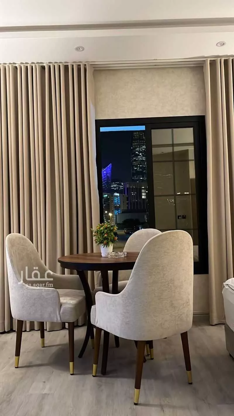 عمارة 540 م² في العقيق 4
