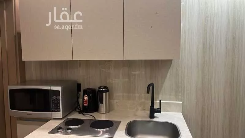 عمارة 540 م² في العقيق 10