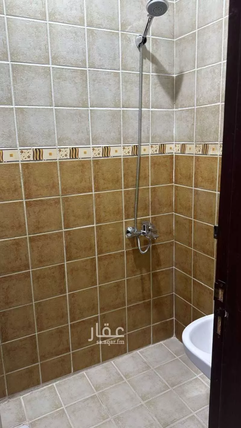 116 sqm building in As Salhiyah 6
