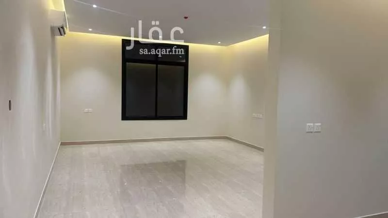عمارة 625 م² في الملز 6
