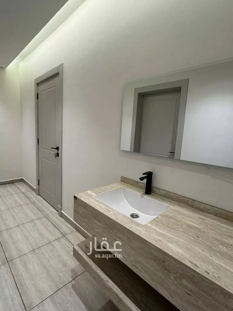 عمارة 300 م² في اليمامة 13