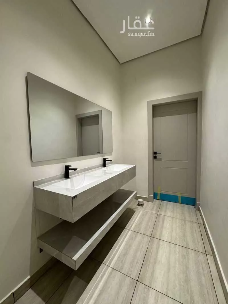 عمارة 300 م² في اليمامة 15