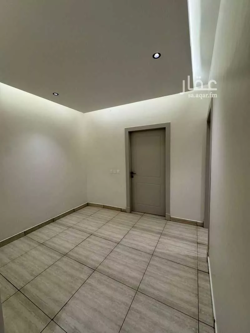 عمارة 300 م² في اليمامة 7