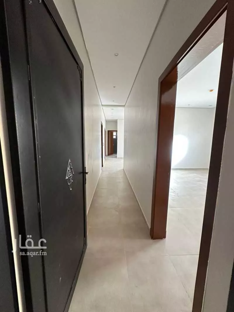 900 sqm building in Dahiat Namar 11