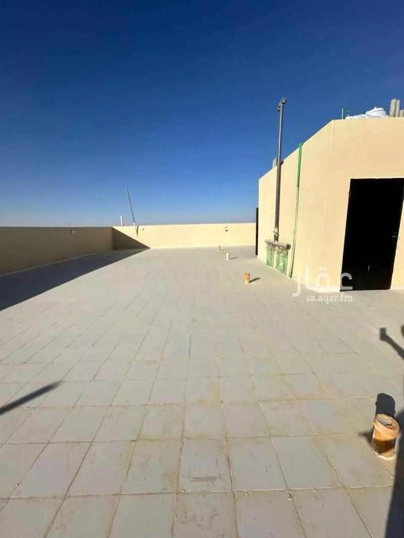 900 sqm building in Dahiat Namar 12
