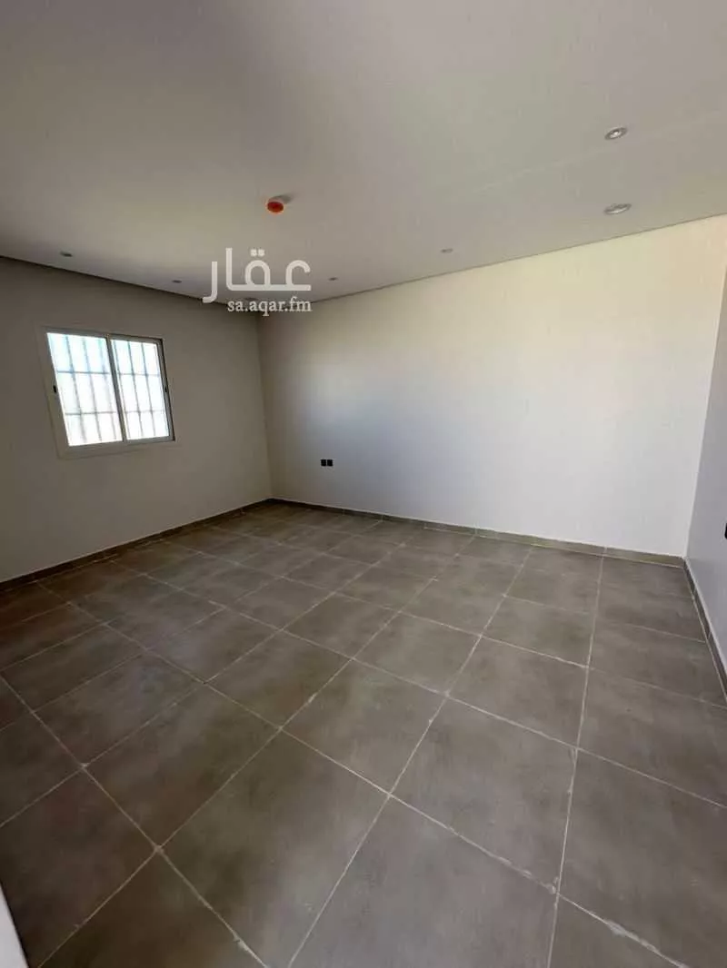 900 sqm building in Dahiat Namar 4