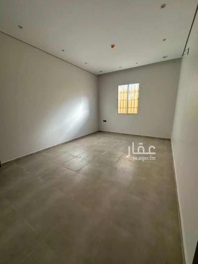 900 sqm building in Dahiat Namar 6
