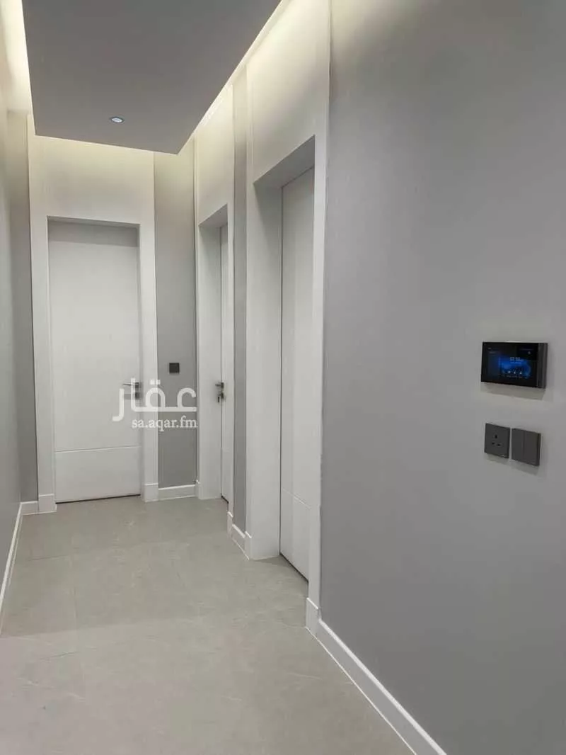 عمارة 1050 م² في النرجس 9