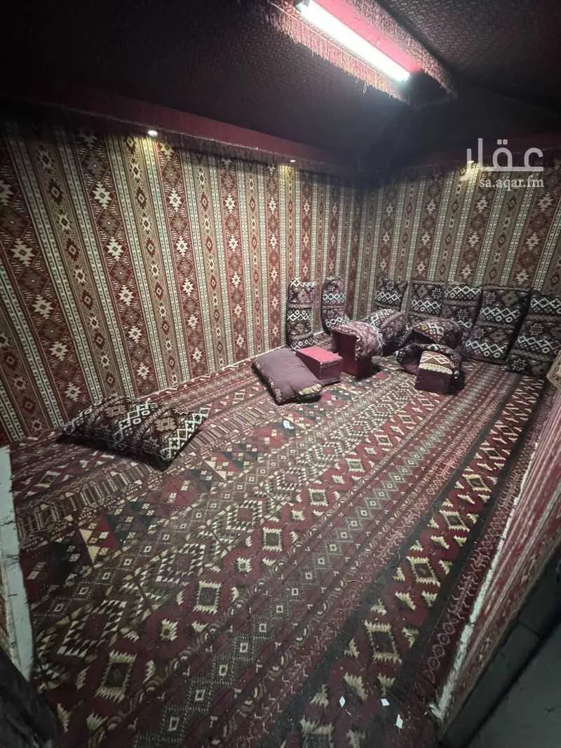 عمارة 136 م² في اليمامة 6