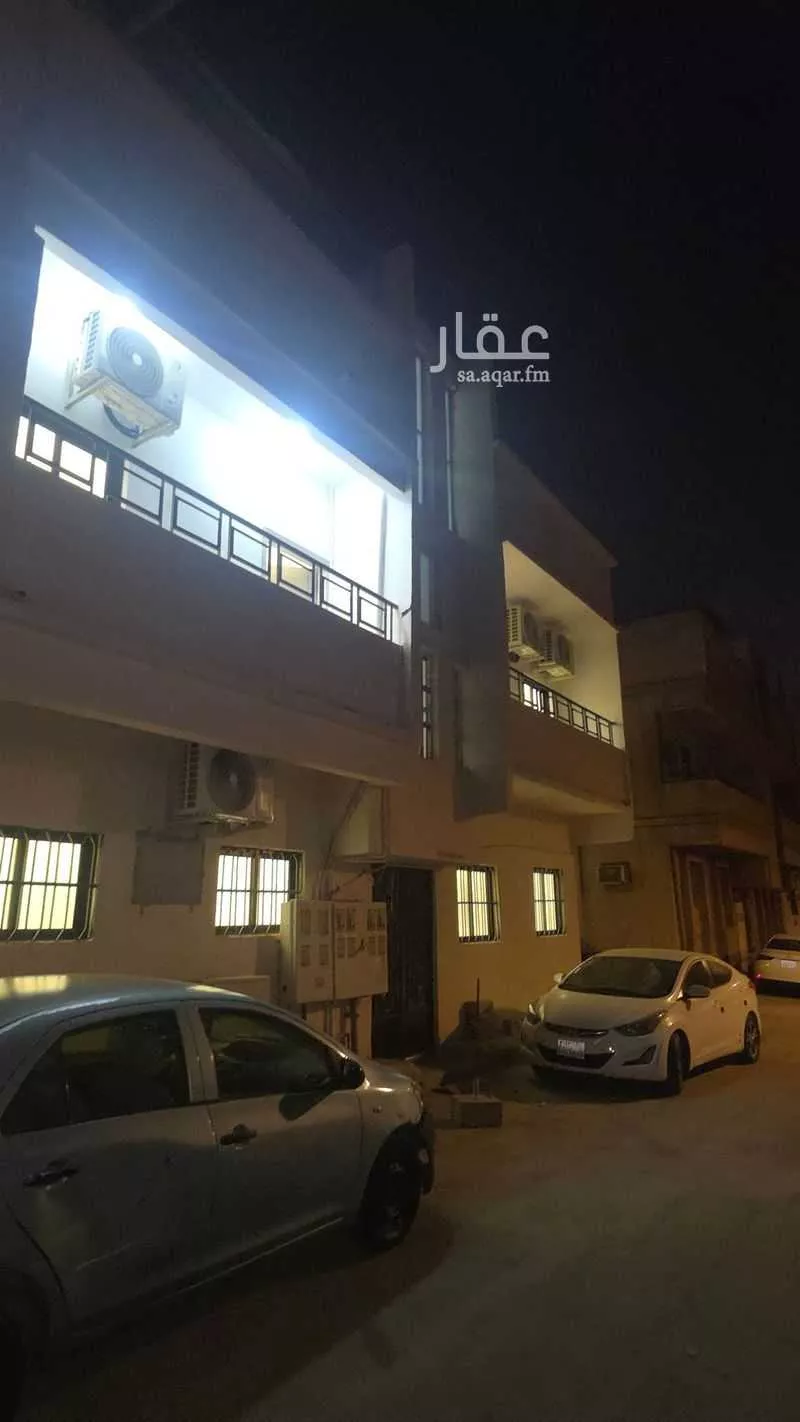 عمارة 187 م² في الشرفية 8