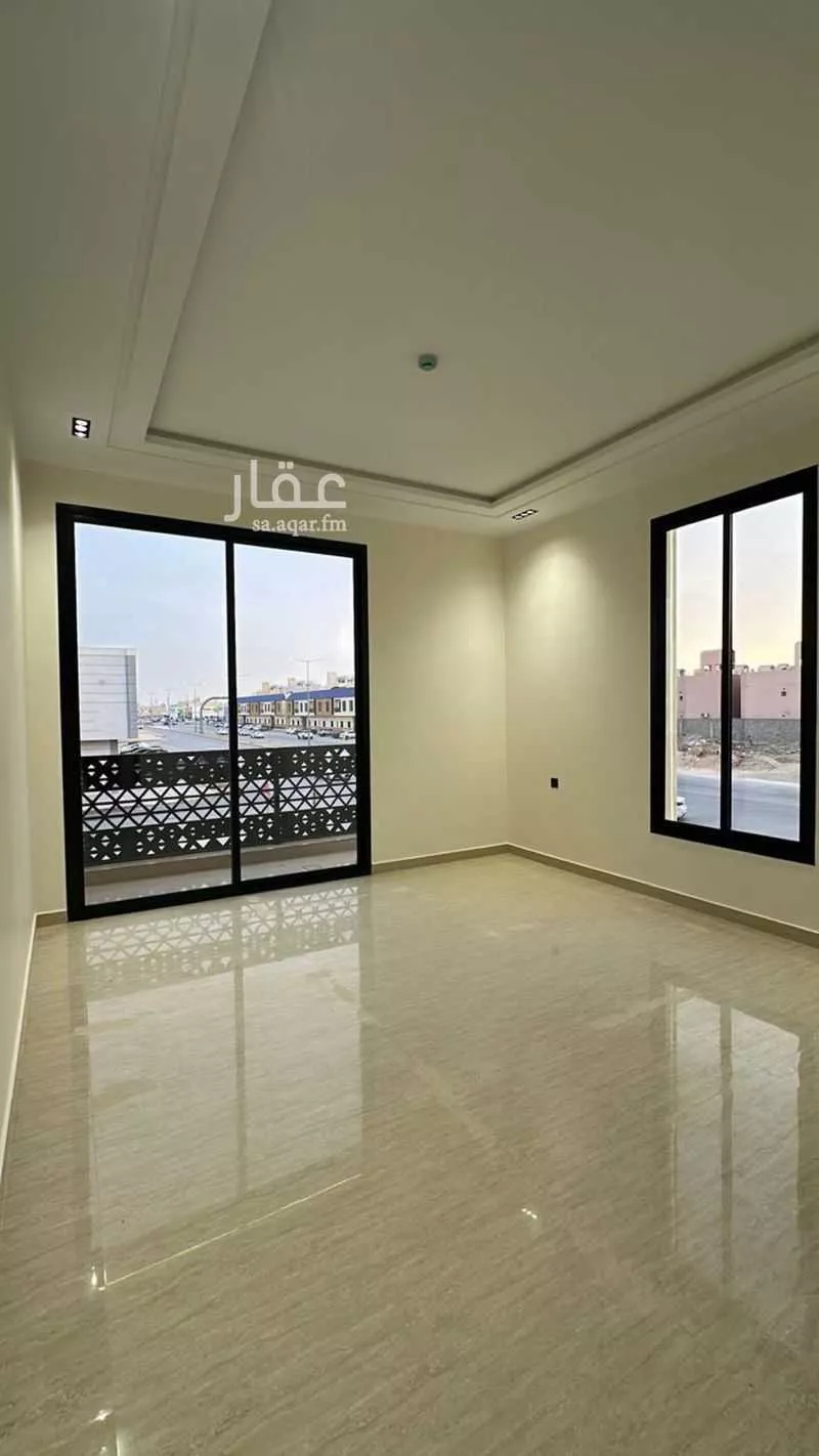 عمارة 840 م² في طويق 9
