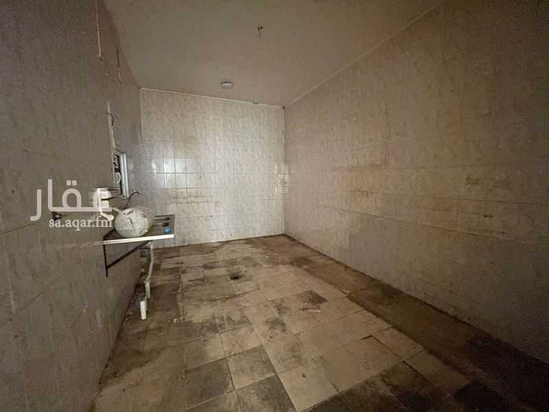 38 bedroom building in Badr, Riyadh 14