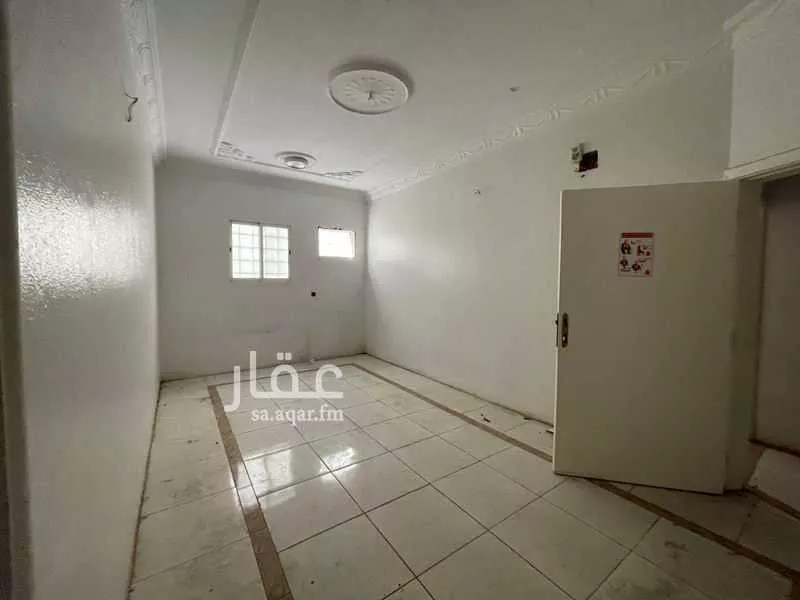 عمارة 2520 م² في بدر 15