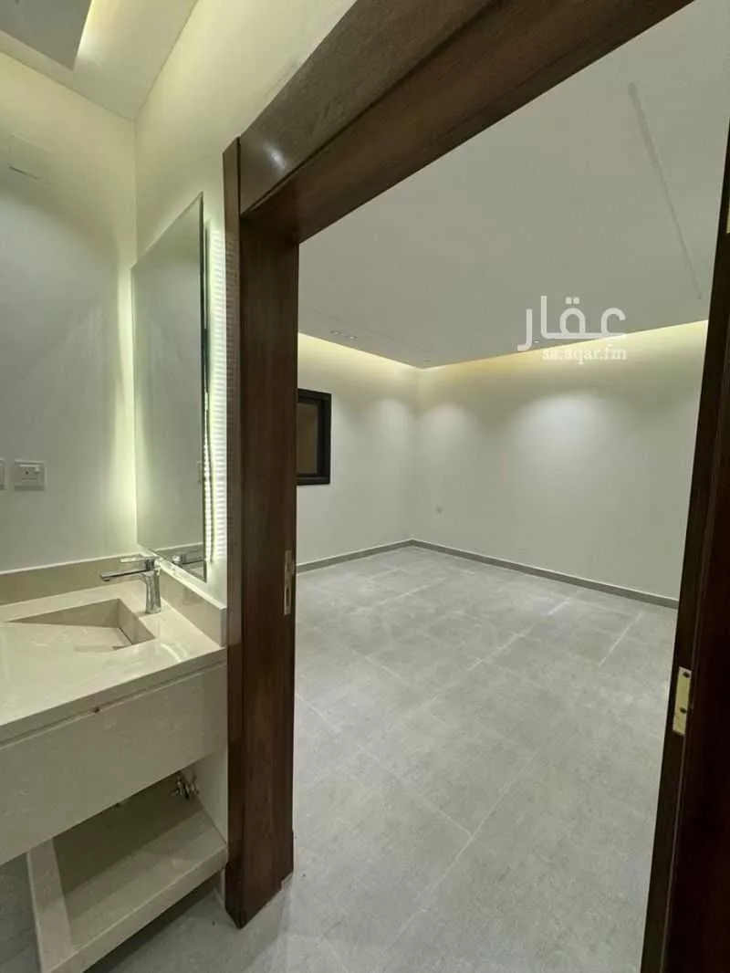 1050 sqm building in Dhahrat Laban 2