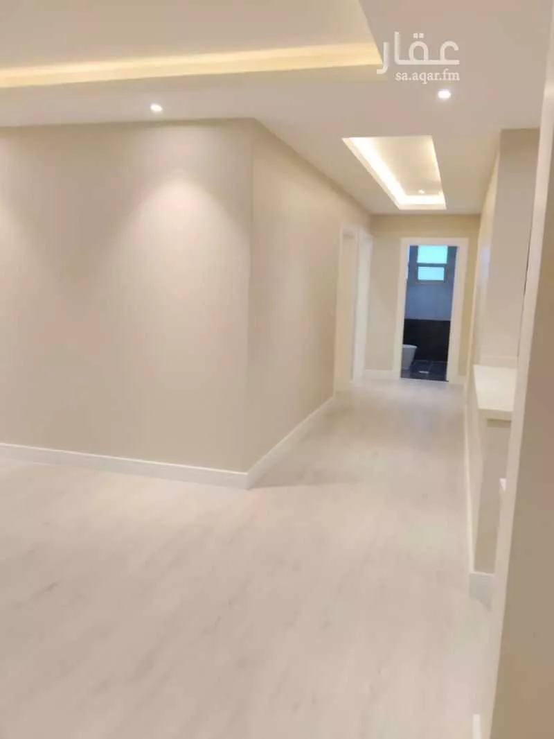 5000 sqm building in Al Rabie 14
