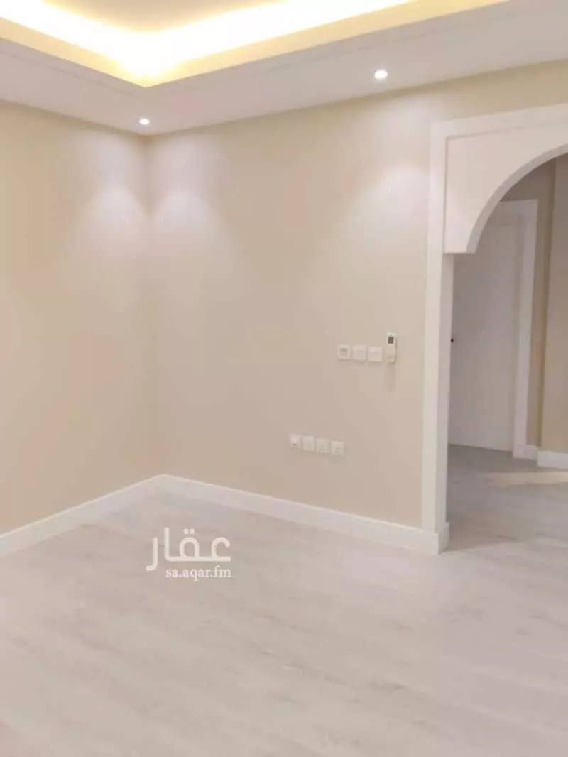 5000 sqm building in Al Rabie 17