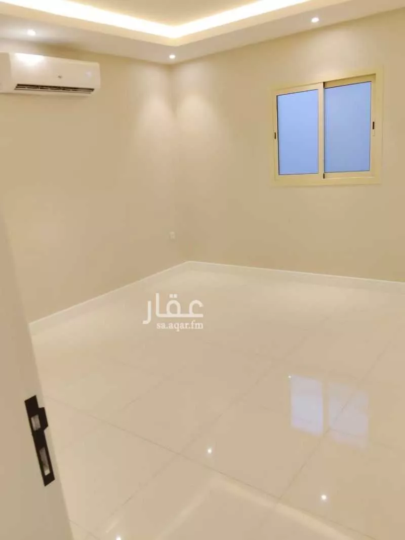 5000 sqm building in Al Rabie 19