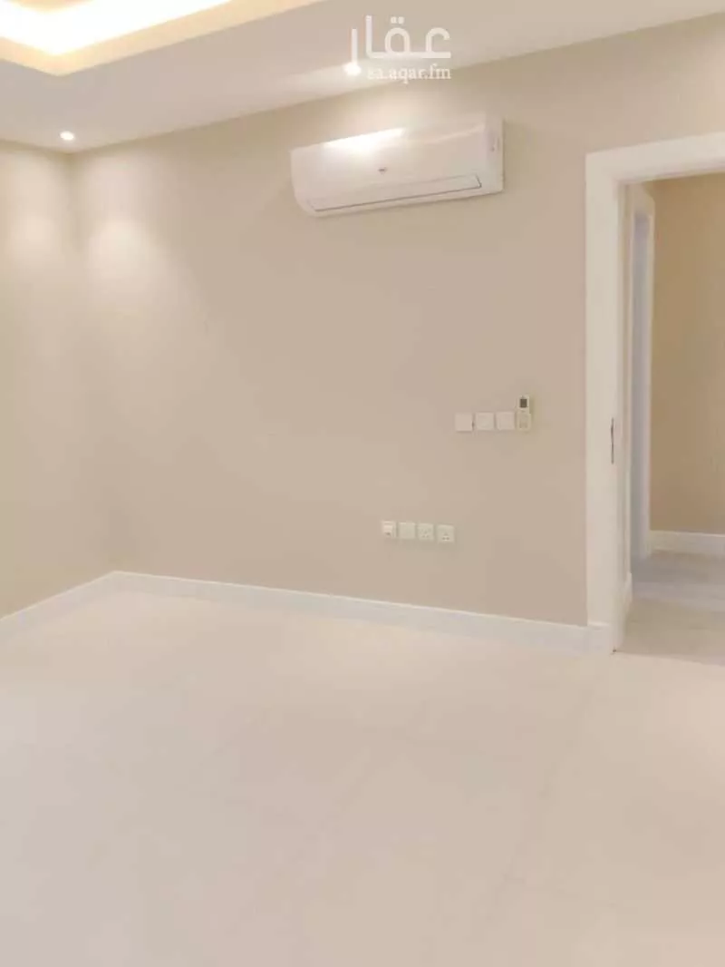 5000 sqm building in Al Rabie 21