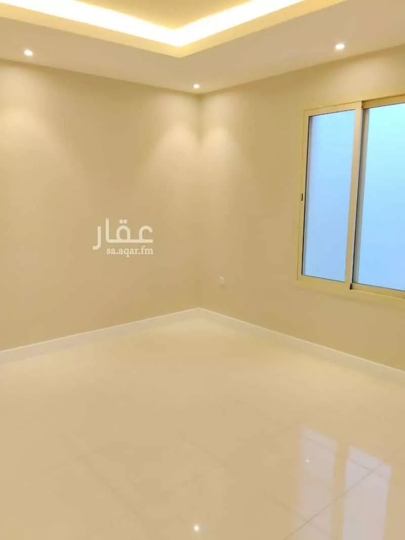 5000 sqm building in Al Rabie 22