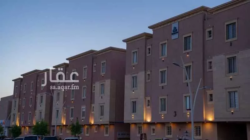 5000 sqm building in Al Rabie 4