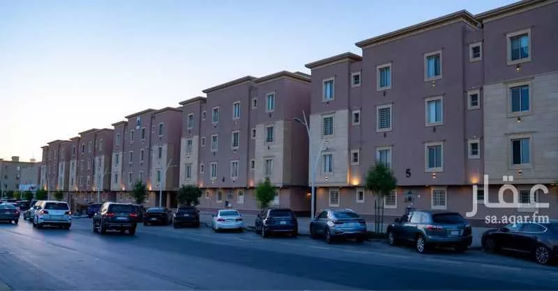 5000 sqm building in Al Rabie 5