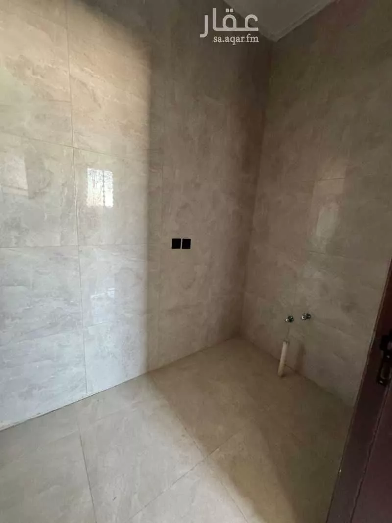 عمارة 750 م² في بدر 11