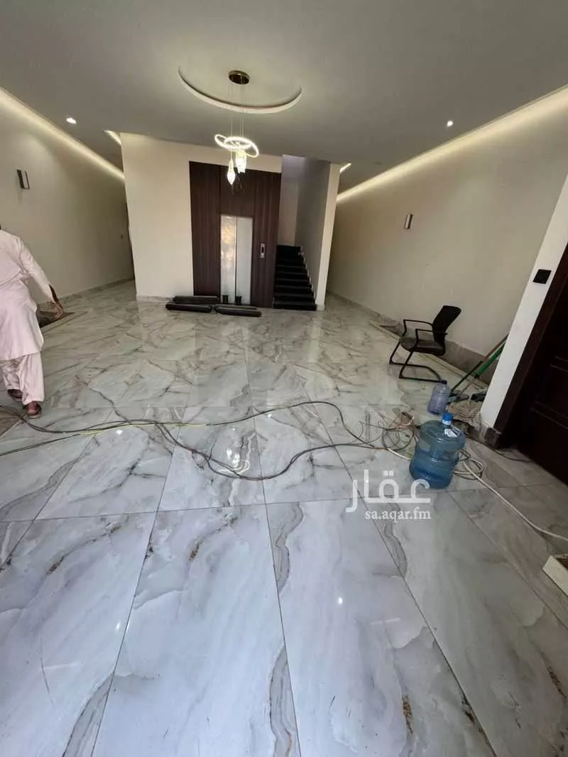 عمارة 750 م² في بدر 13