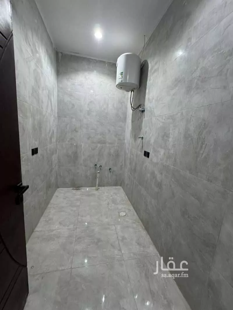 عمارة 750 م² في بدر 6