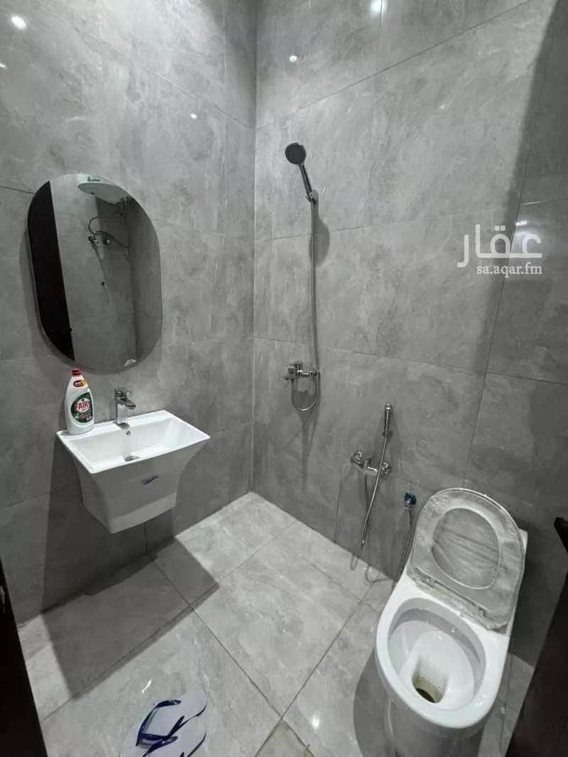 عمارة 750 م² في بدر 10