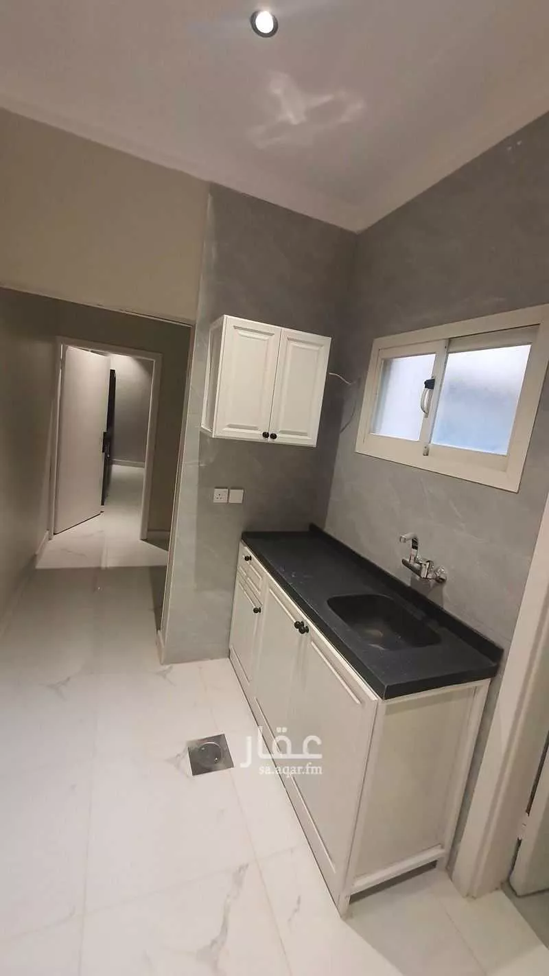 عمارة 792 م² في النموذجية 19