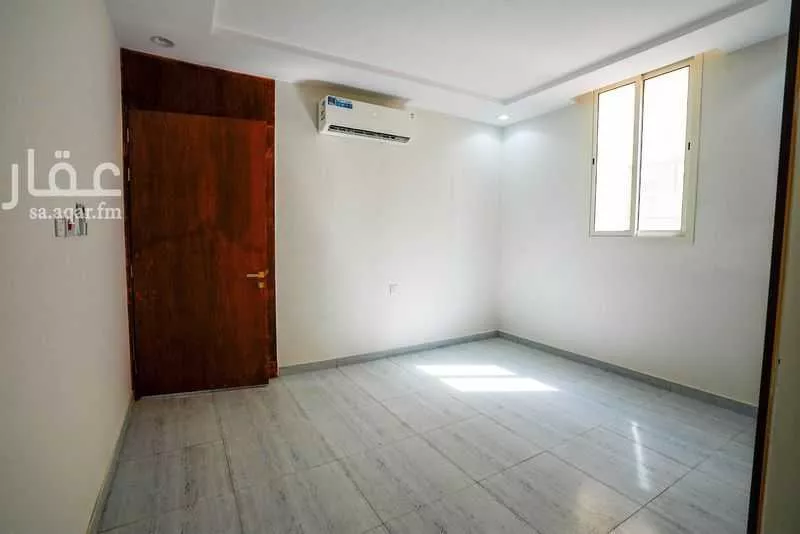 24 bedroom building in Al Aridh, Riyadh 11