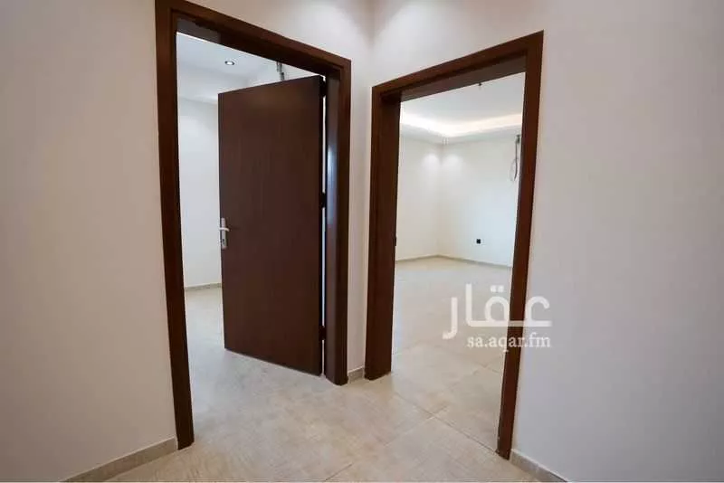 1050 sqm building in Al Rawdah 7
