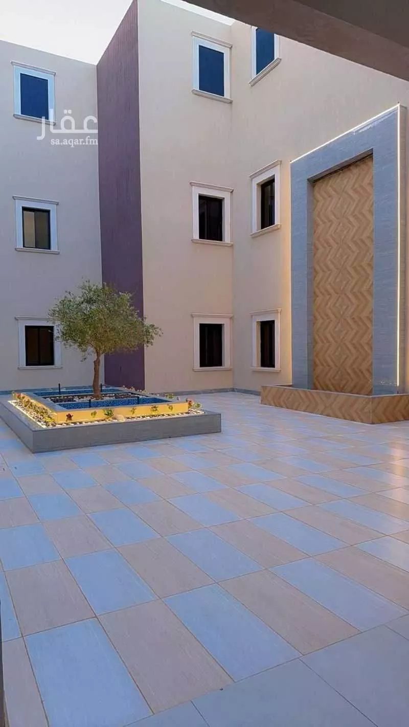 عمارة 2607 م² في الشرق 15