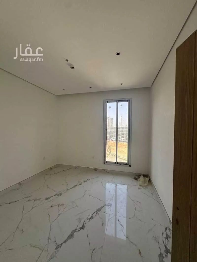 عمارة 1284 م² في الملز 2
