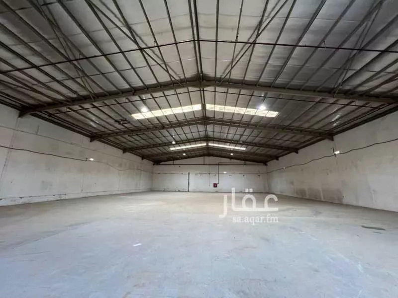 warehouse in Al Mishal, Riyadh 5