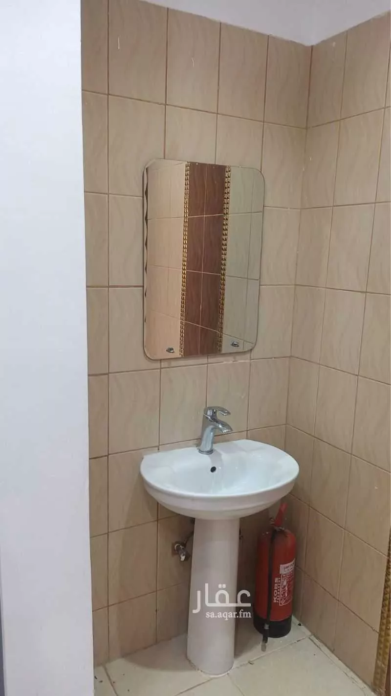 600 sqm building in Tuwaiq 7